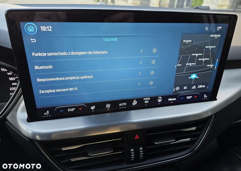 Ford Focus 1.5 EcoBlue Start-Stopp-System TITANIUM EDITION - 28