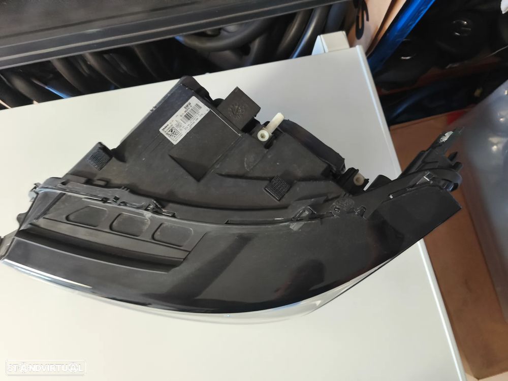 Farol esquerdo full Led Adaptativ BMW I3 Lci - 4