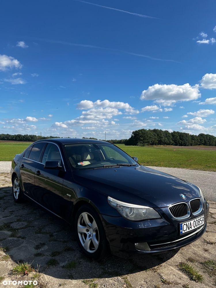 BMW Seria 5 520d Edition Exclusive - 2