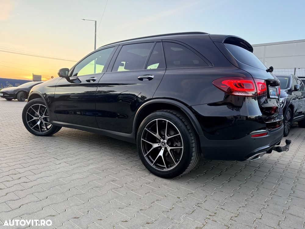 Mercedes-Benz GLC 300 de 4Matic 9G-TRONIC AMG Line - 3