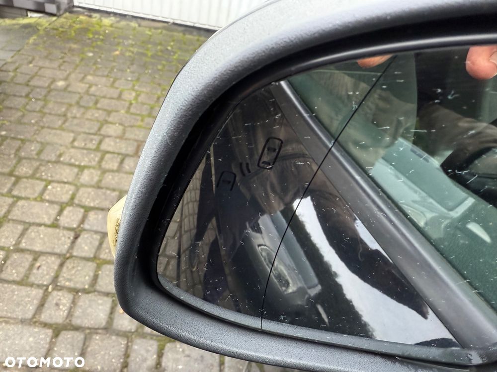 Ford Focus 1.0 EcoBoost Start-Stopp-System Champions Edition - 31