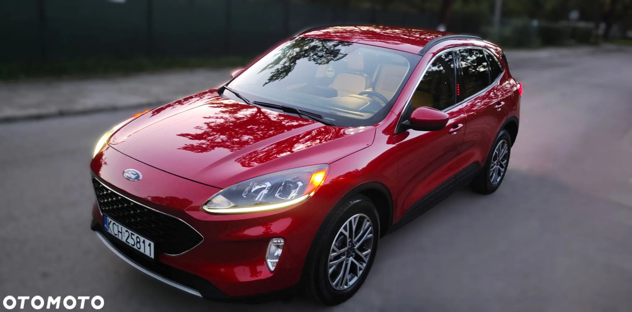 Ford Escape 2.0 EcoBoost AWD Titanium - 1
