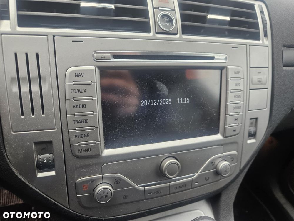 Ford Kuga 2.0 TDCi 4x4 Titanium - 18