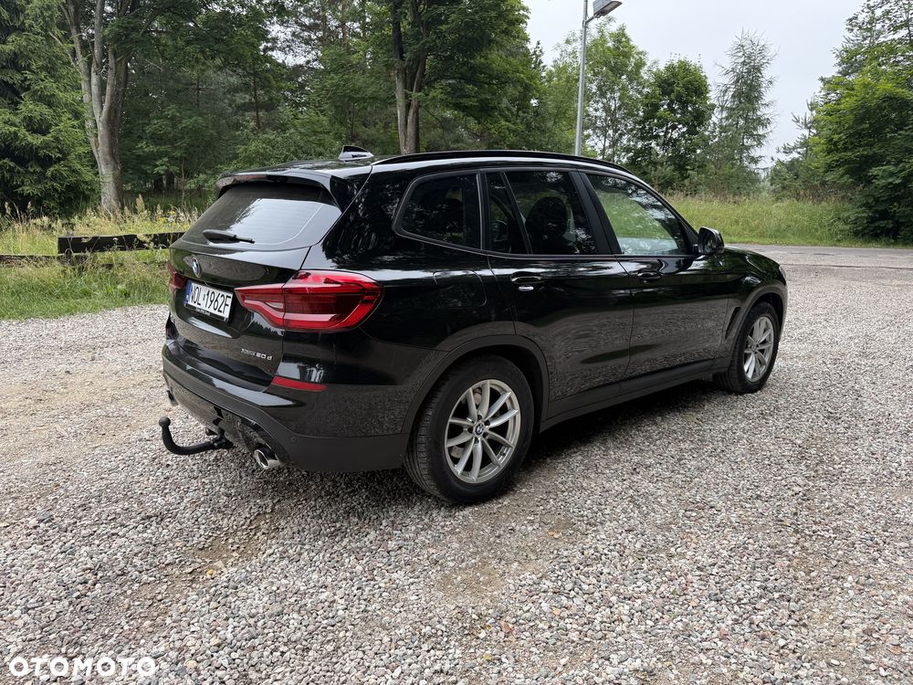 BMW X3 xDrive20d Advantage - 4