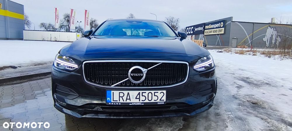 Volvo S90 - 2