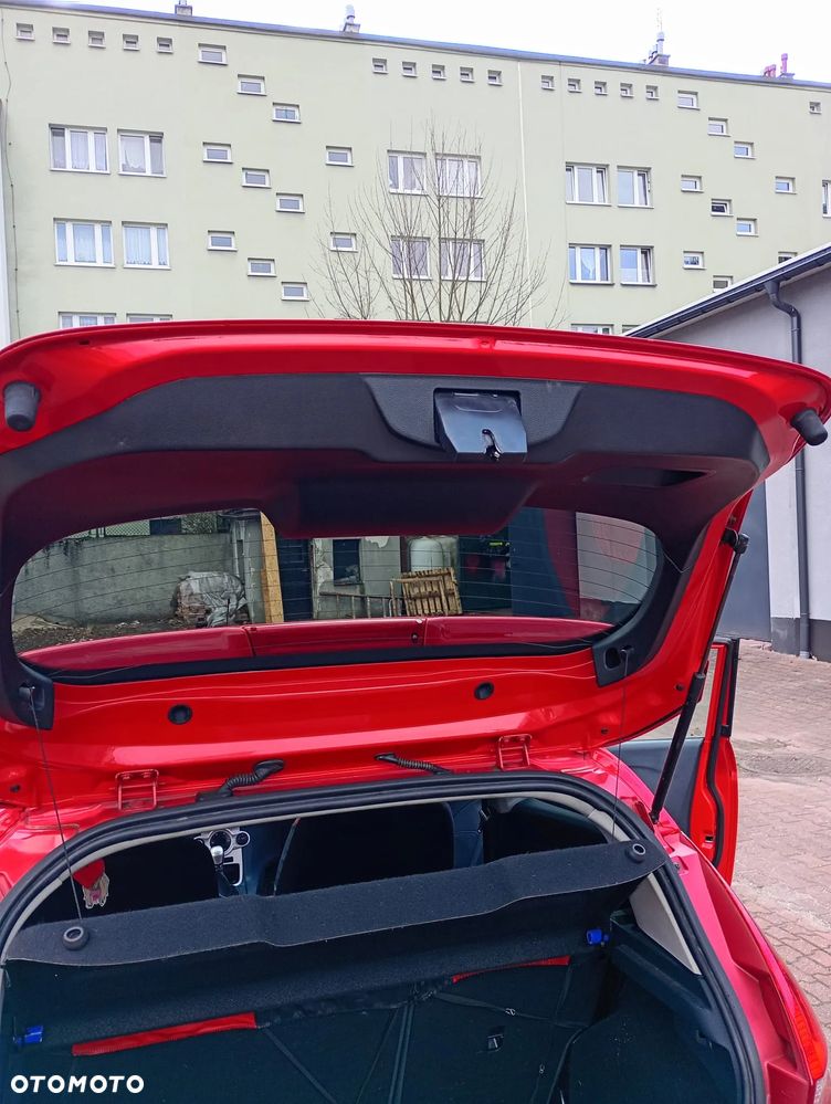 Ford Fiesta 1.25 Titanium EU6 - 10