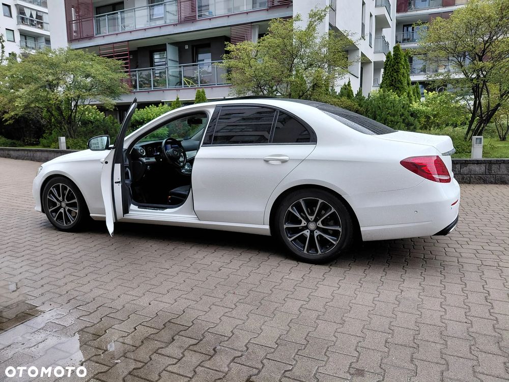 Mercedes-Benz Klasa E 220 d 9G-TRONIC - 8