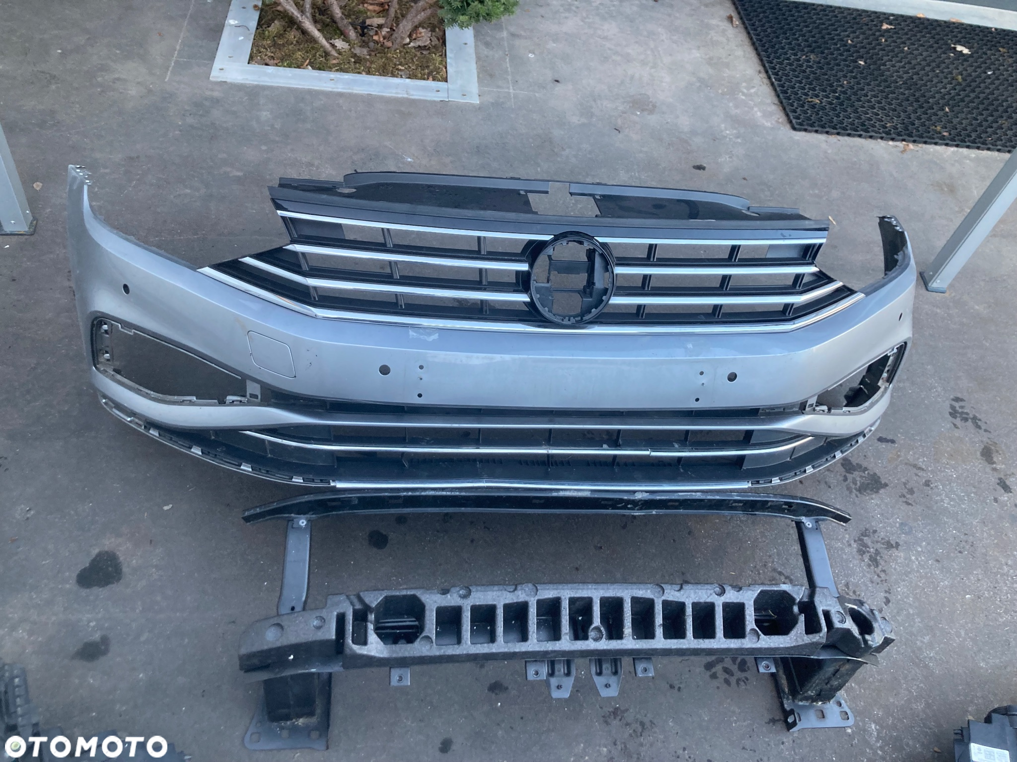 VW VOLKSWAGEN PASSAT B8 ZDERZAK LAMPA LAMPY CHŁODNICE BELKA ZDERZAKA PRZÓD KOMPLETNY - 10
