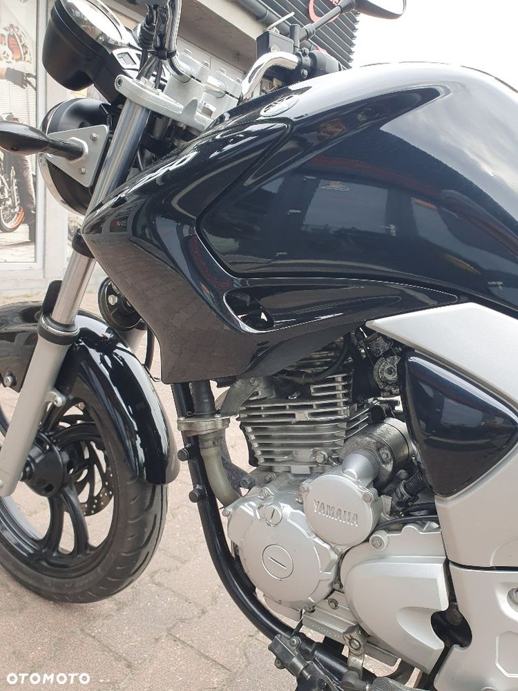 Yamaha YBR - 19