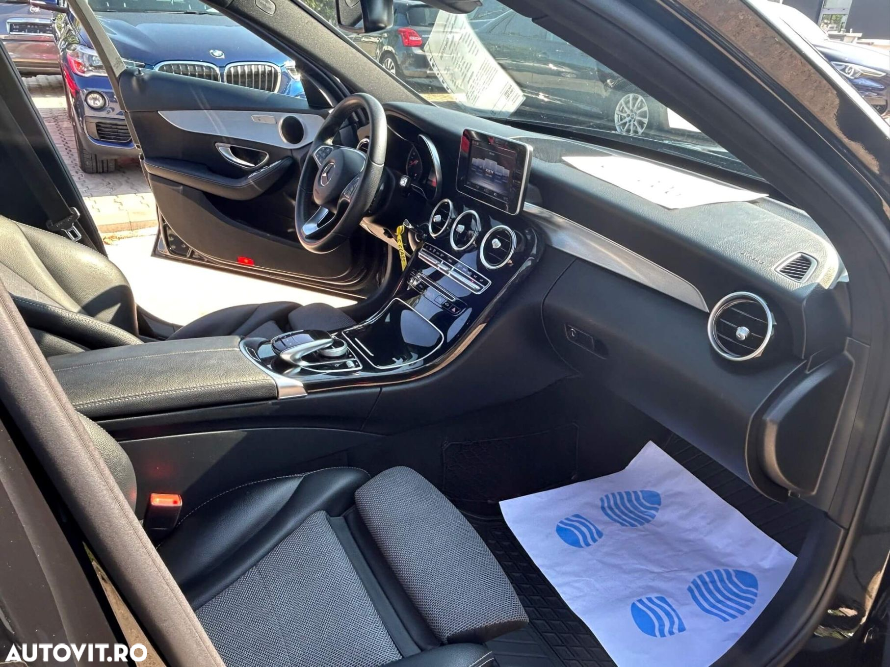 Mercedes-Benz C - 9