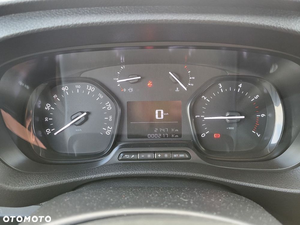 Toyota PROACE - 14