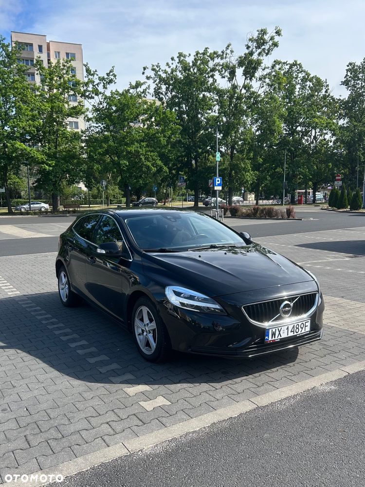 Volvo V40 D2 Drive-E Dynamic Edition - 1