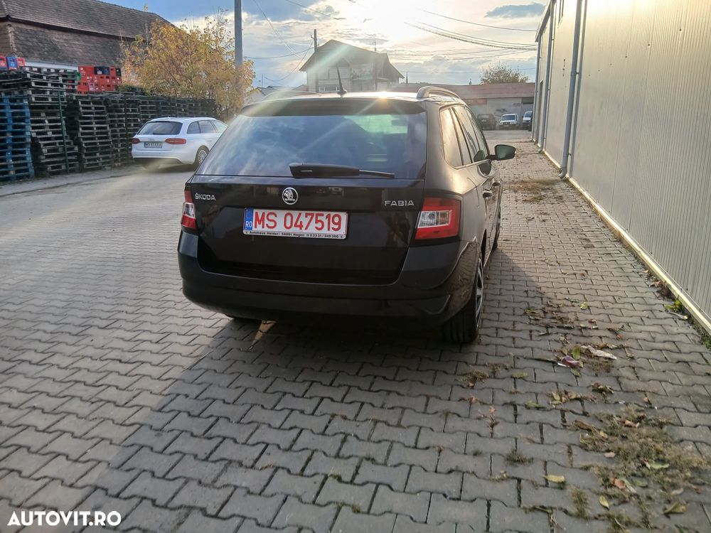 Skoda Fabia 2016 photo 4