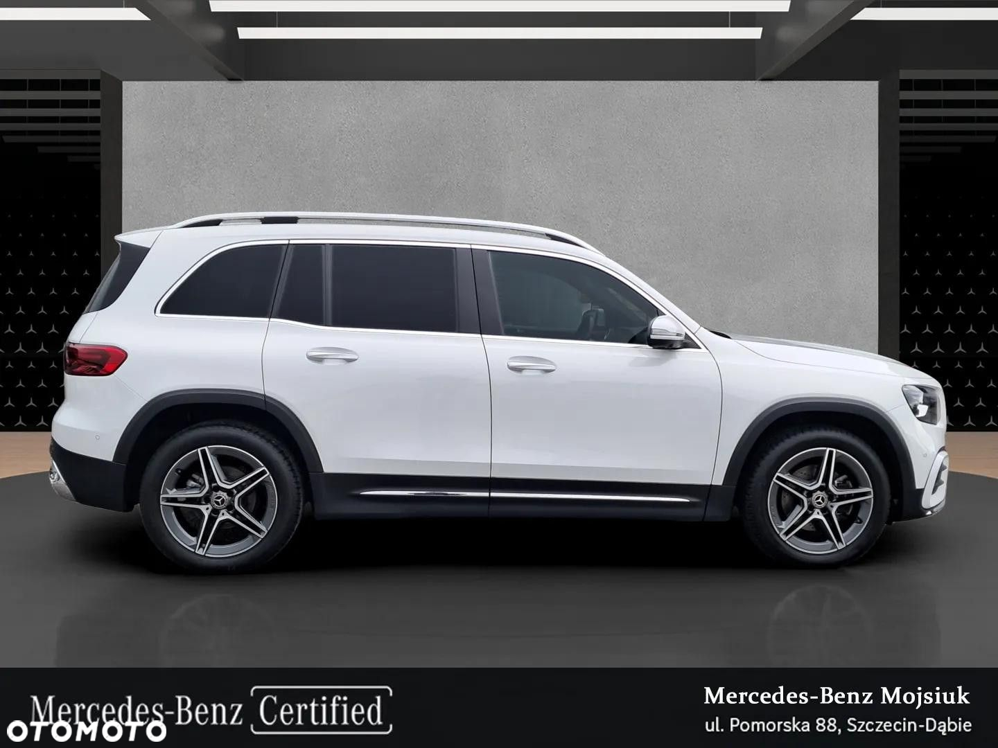 Mercedes-Benz GLB - 8