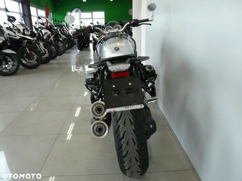 BMW R - 15