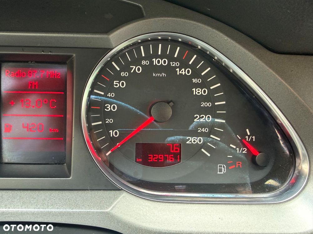Audi A6 Limousine 2.4 - 2