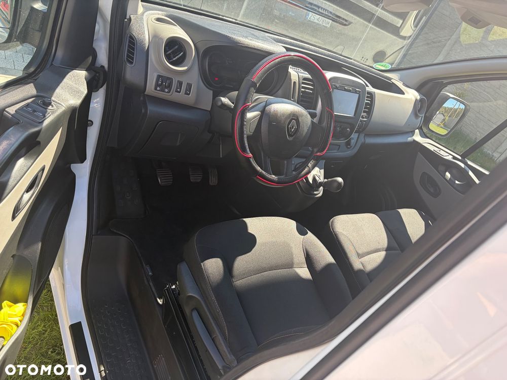 Renault Trafic - 11