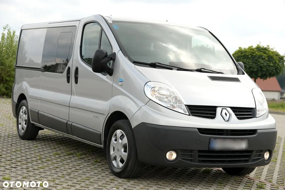 Renault Trafic - 1