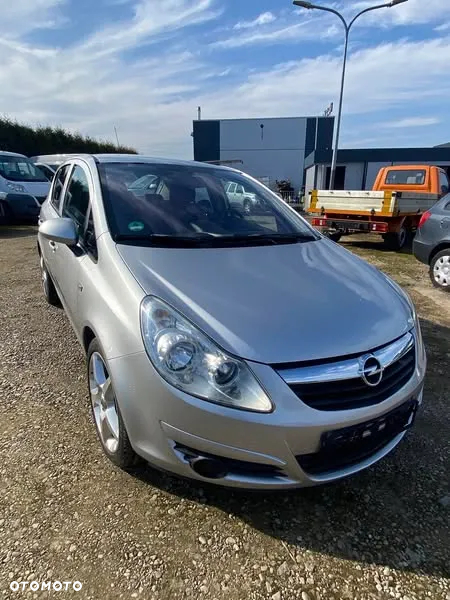 Opel Corsa - 2