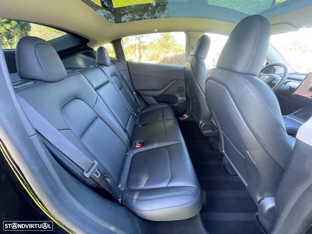 Tesla Model Y RWD - 27