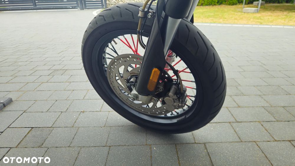 Aprilia SX - 10