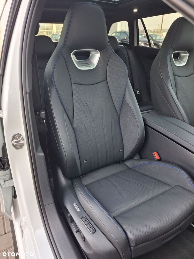 Volkswagen Passat - 20
