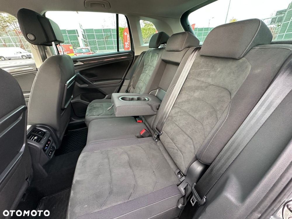 Volkswagen Tiguan - 12