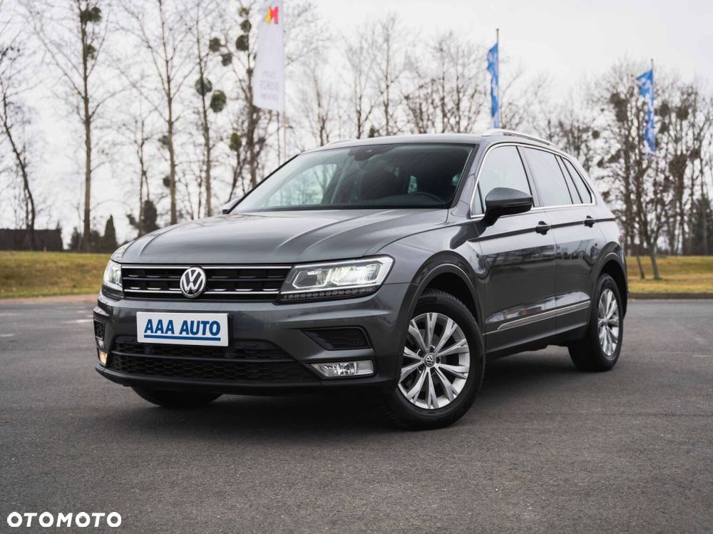 Volkswagen Tiguan - 2