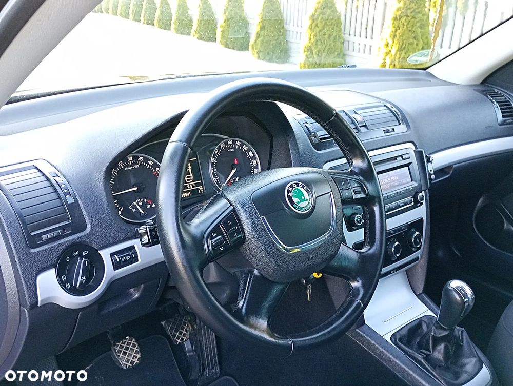 Skoda Octavia 2.0 TDI Ambiente - 20