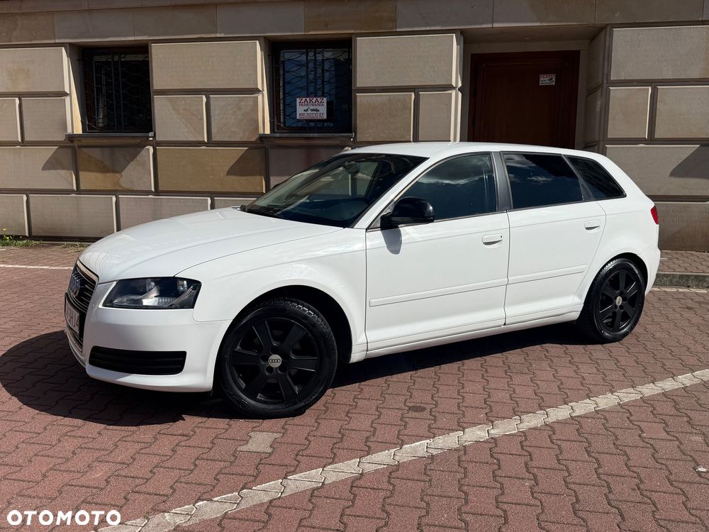 Audi A3 Sportback 1.4 TFSI Ambiente - 12