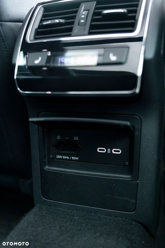 Skoda Superb 2.0 TSI 4x4 Scout DSG - 24