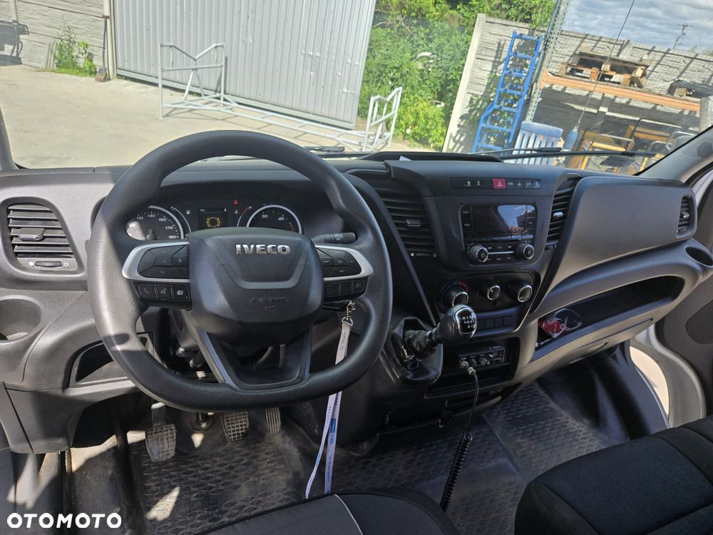 Iveco Daily - 12