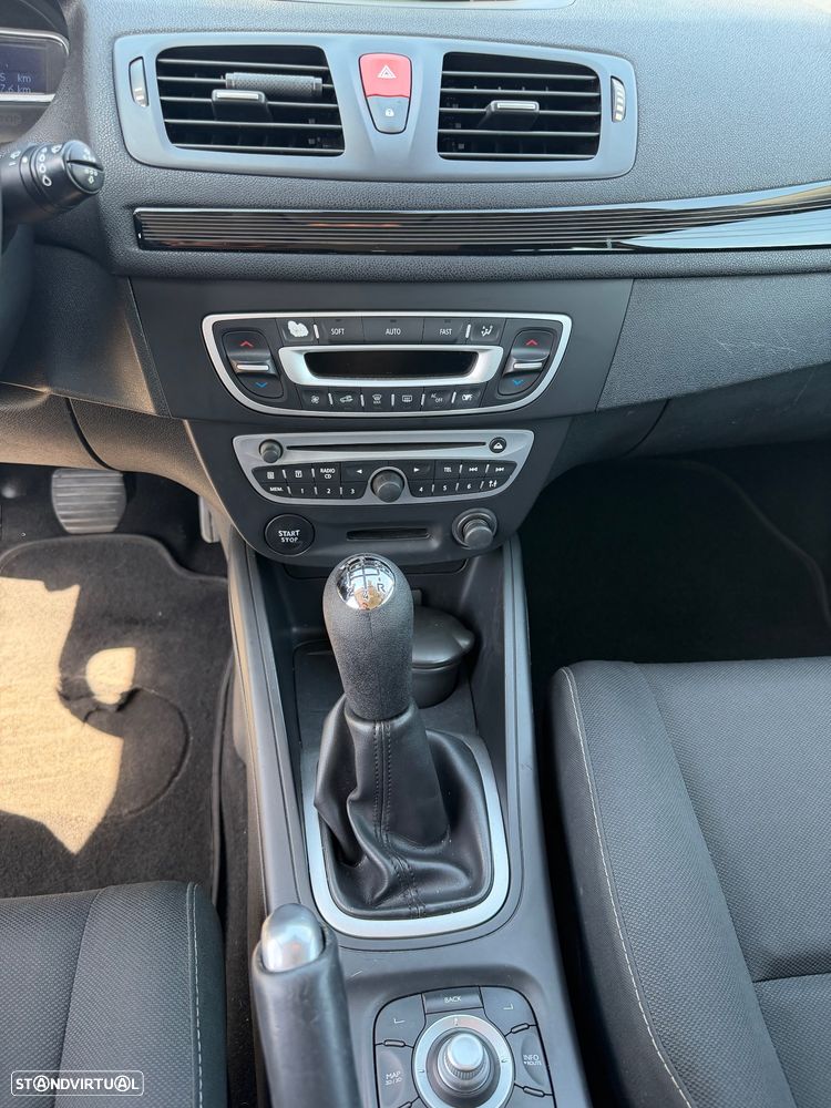 Renault Mégane 1.5 dCi Dynamique - 14