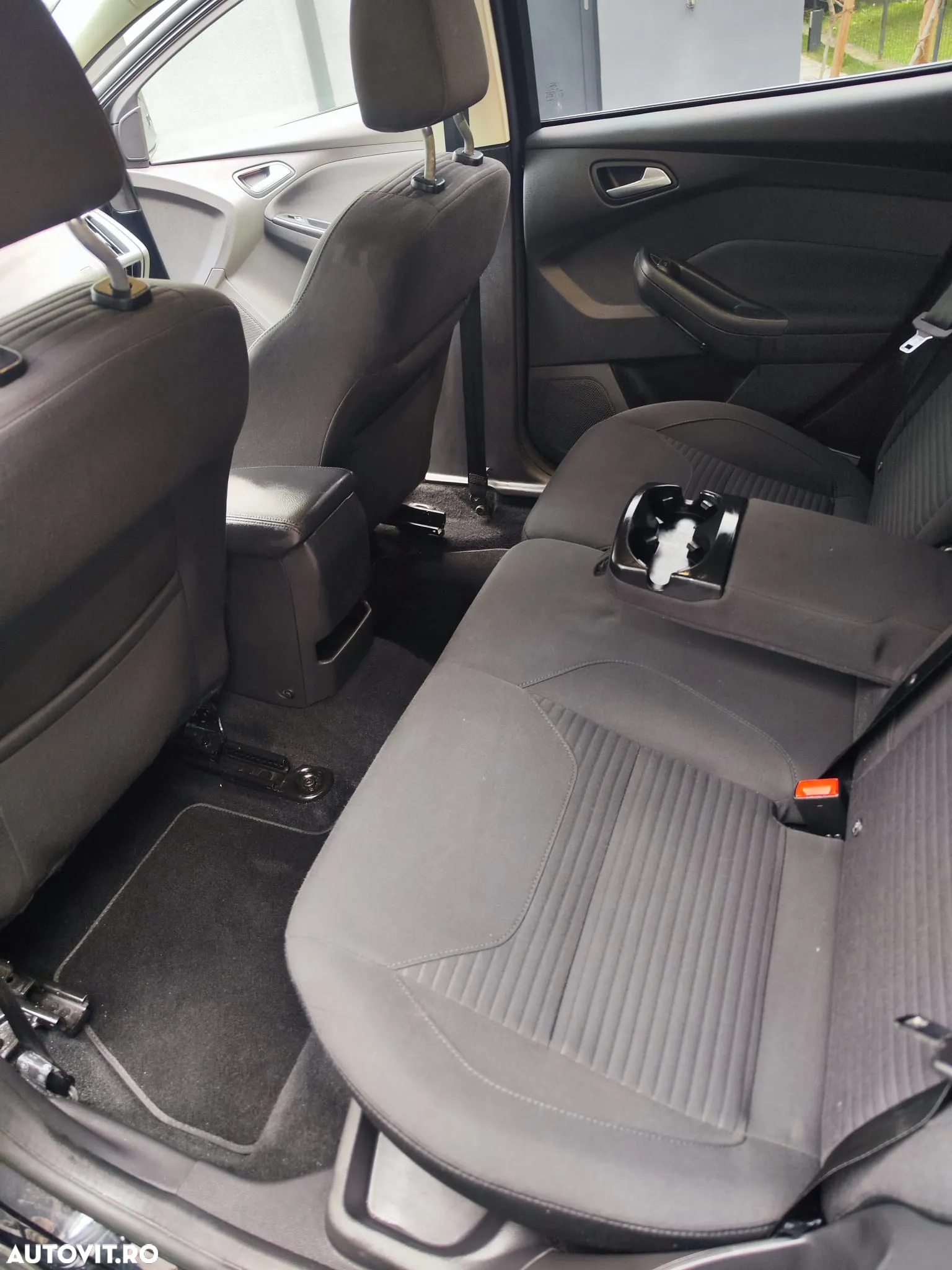 Ford Focus 1.5 EcoBlue Start-Stopp-System TITANIUM - 8