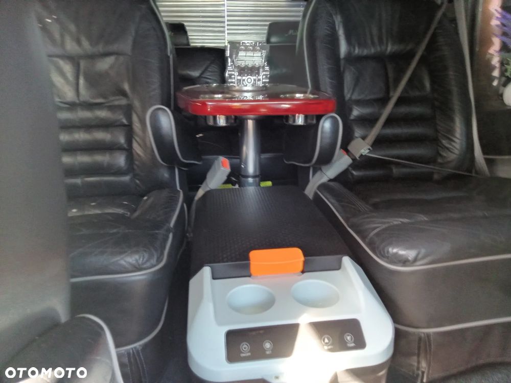 Chevrolet Astro - 9
