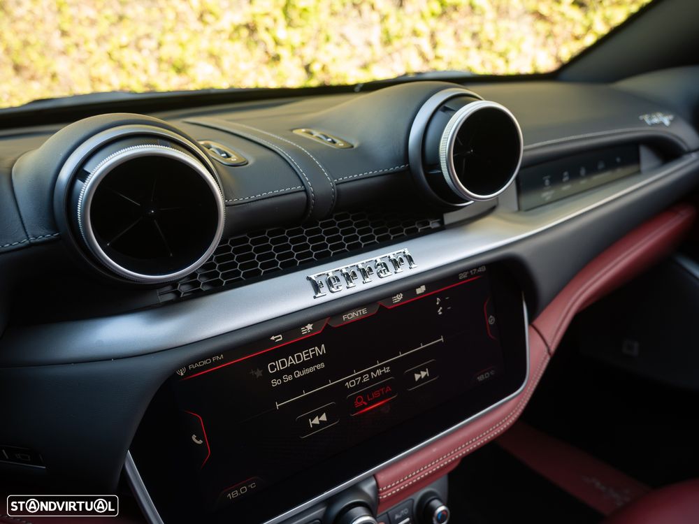 Ferrari Portofino 3.9 Twin-Turbo V8 - 39