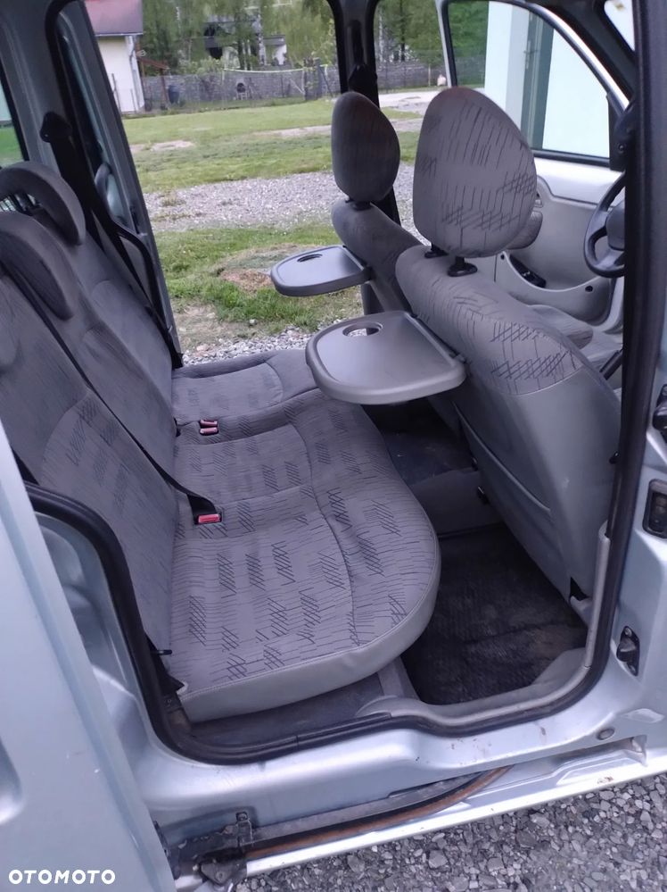 Renault Kangoo - 13