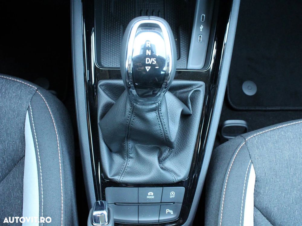 Skoda Kamiq 1.0 TSI DSG Selection - 22