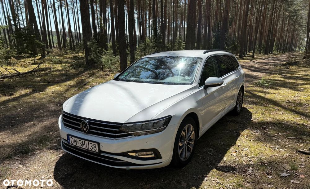 Volkswagen Passat 2.0 TDI Business DSG - 1
