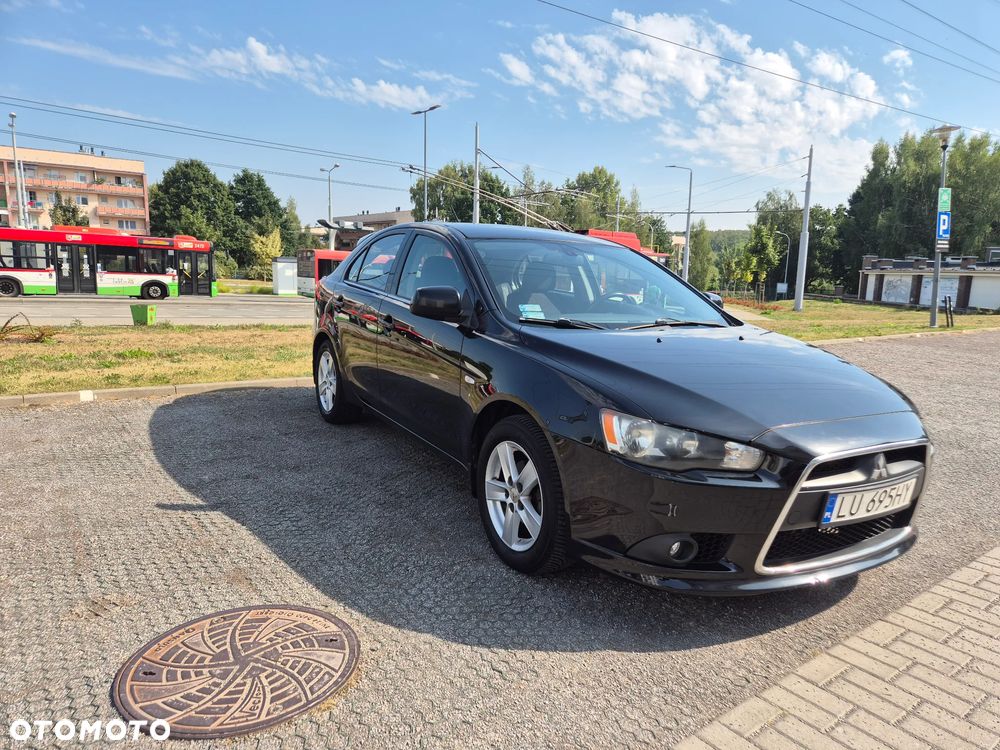 Mitsubishi Lancer - 7