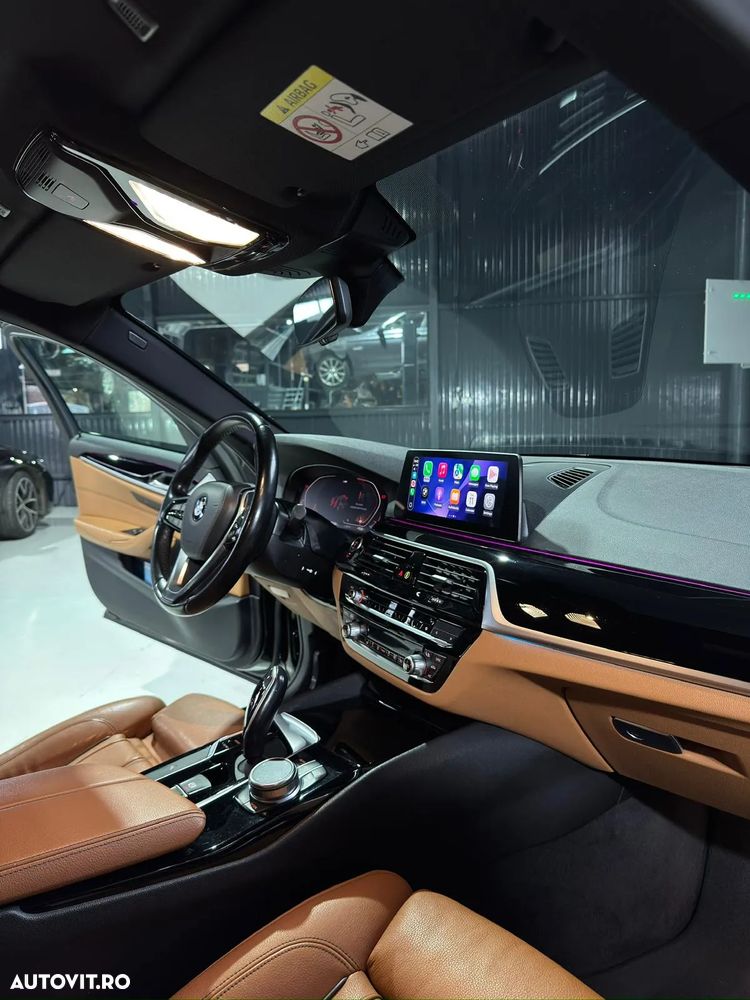 BMW Seria 5 520i Aut. Sport Line - 6