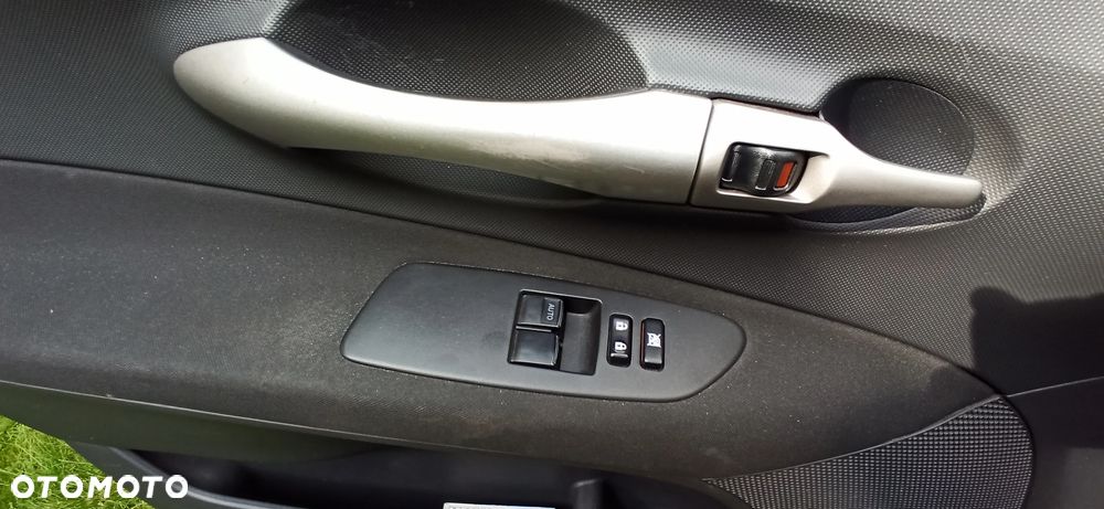 Toyota Auris - 11