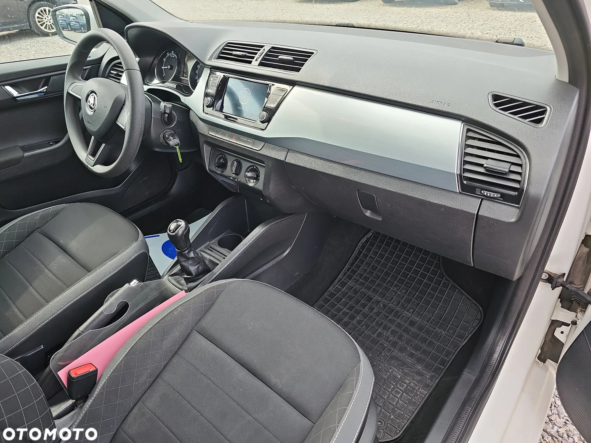 Skoda Fabia 1.0 TSI Ambition - 10