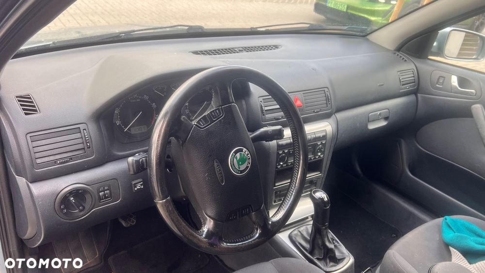 Skoda Octavia 2.0 Combi Elegance - 17