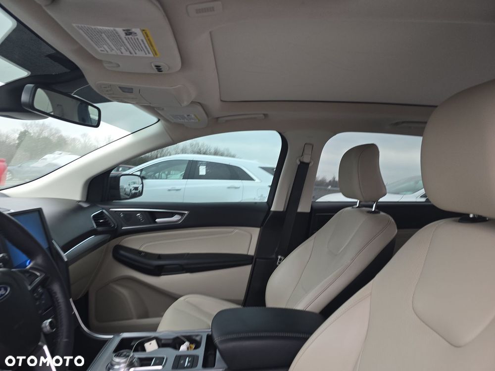 Ford Edge - 10