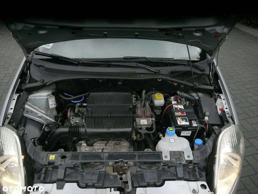 Fiat Grande Punto - 34