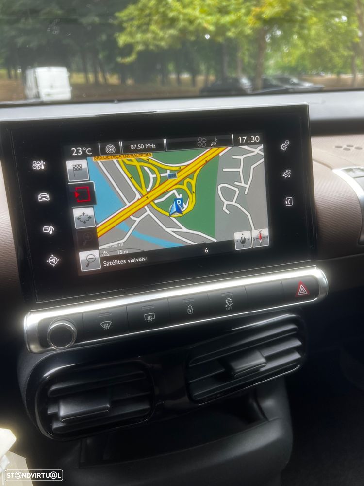 Citroën C4 Cactus 1.2 PureTech Shine - 19