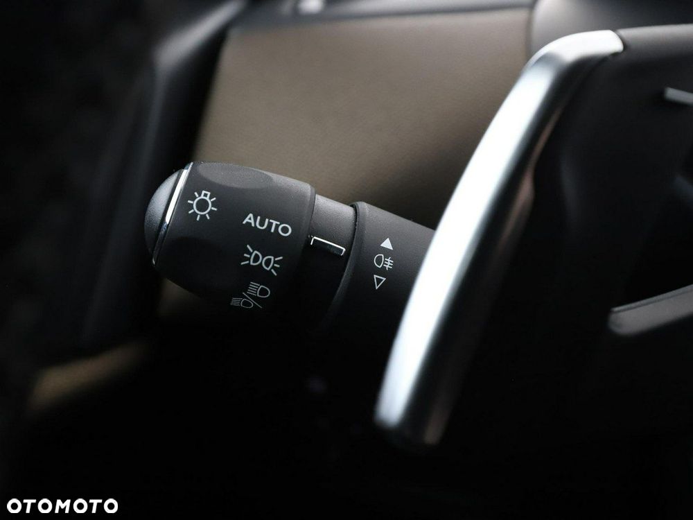 DS Automobiles DS 3 Crossback 1.2 PureTech Montmartre - 38
