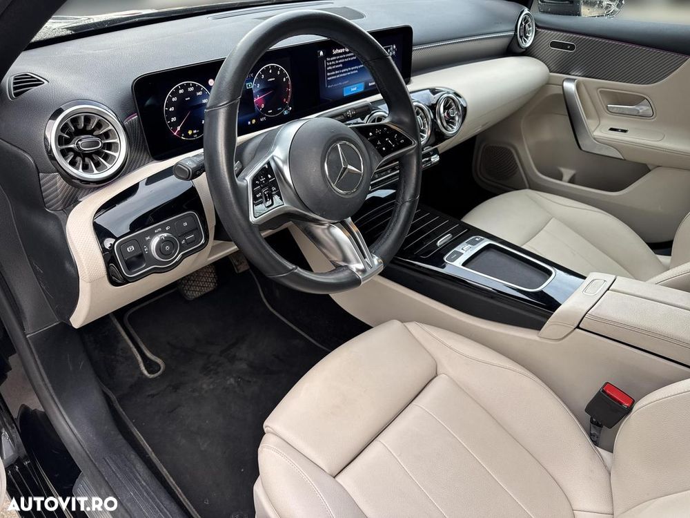 Mercedes-Benz A 180 - 11