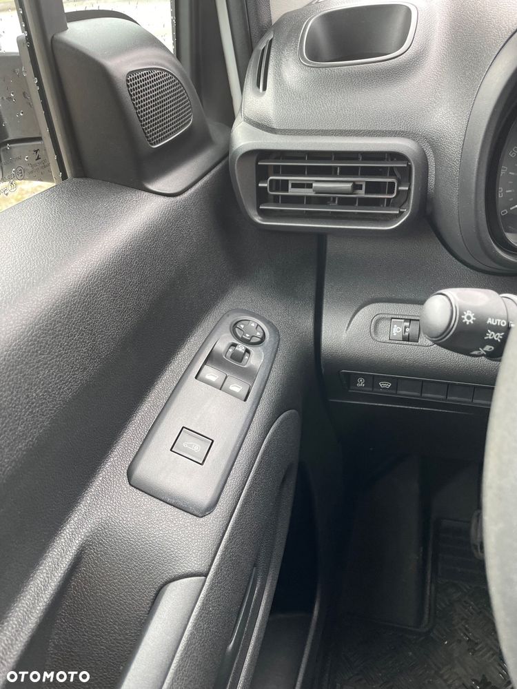 Citroën Berlingo - 12